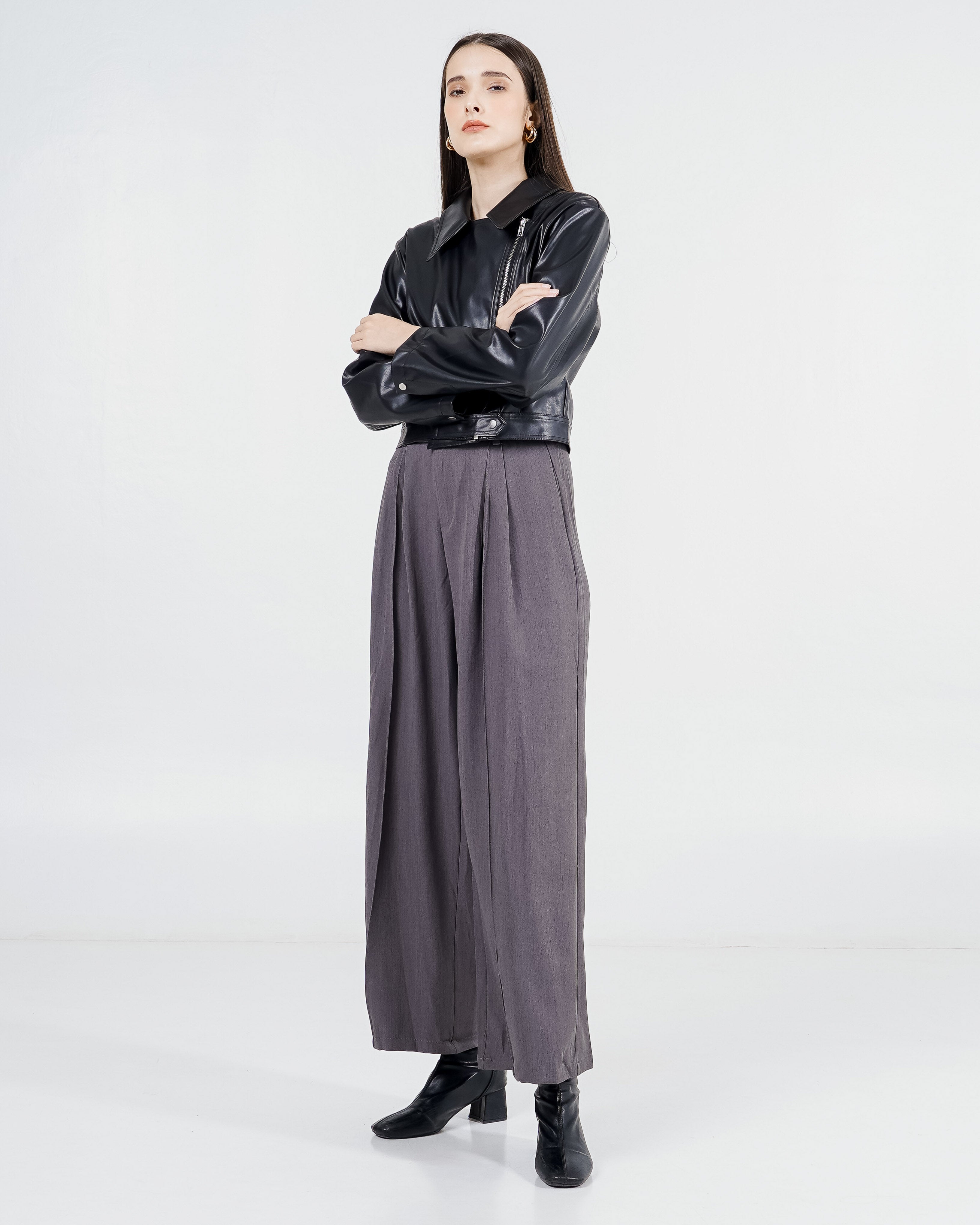 Brynne Outer Black