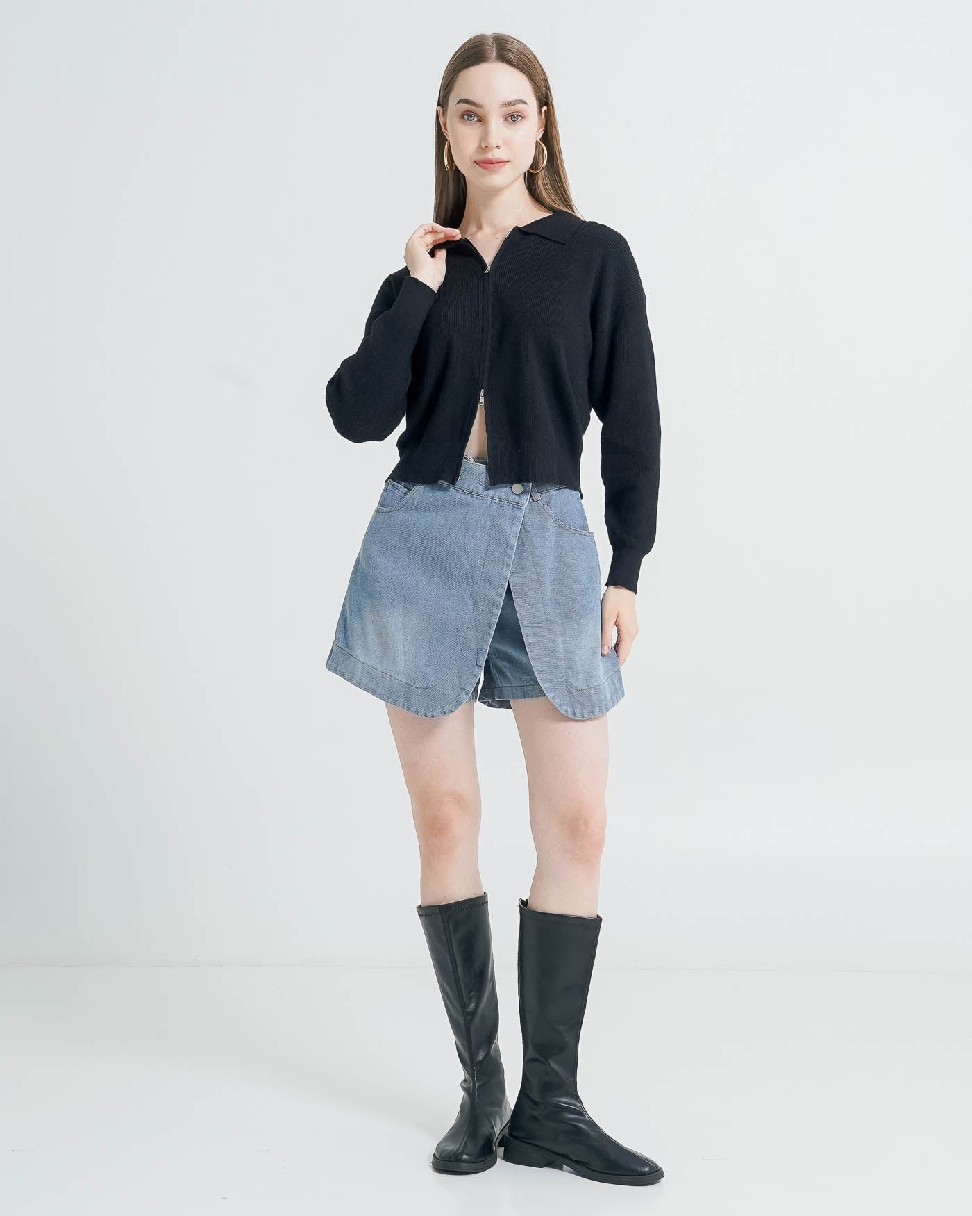 Keilyn Zipper Knit Black Sweater – Atasan Wanita Sweater Lengan Panjang