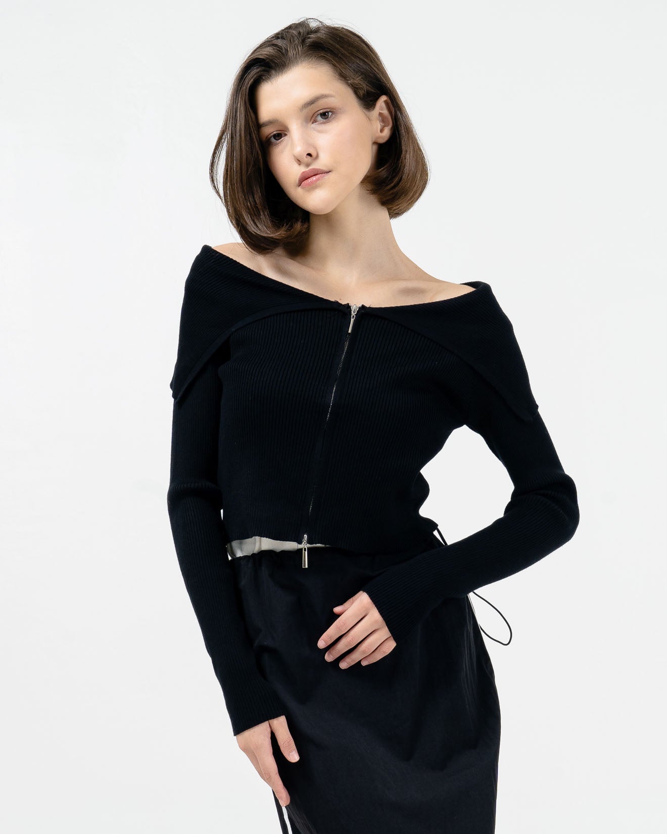 Karen Zipper Knit Black Top – Baju Atasan Wanita Kekinian