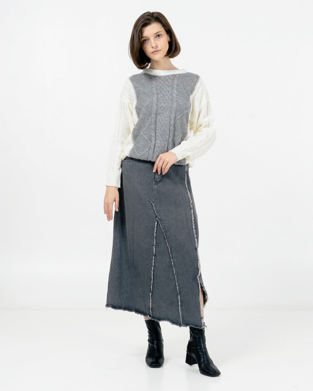 Brandon Cable Knit Grey Sweater - Baju Atasan Knit Wanita