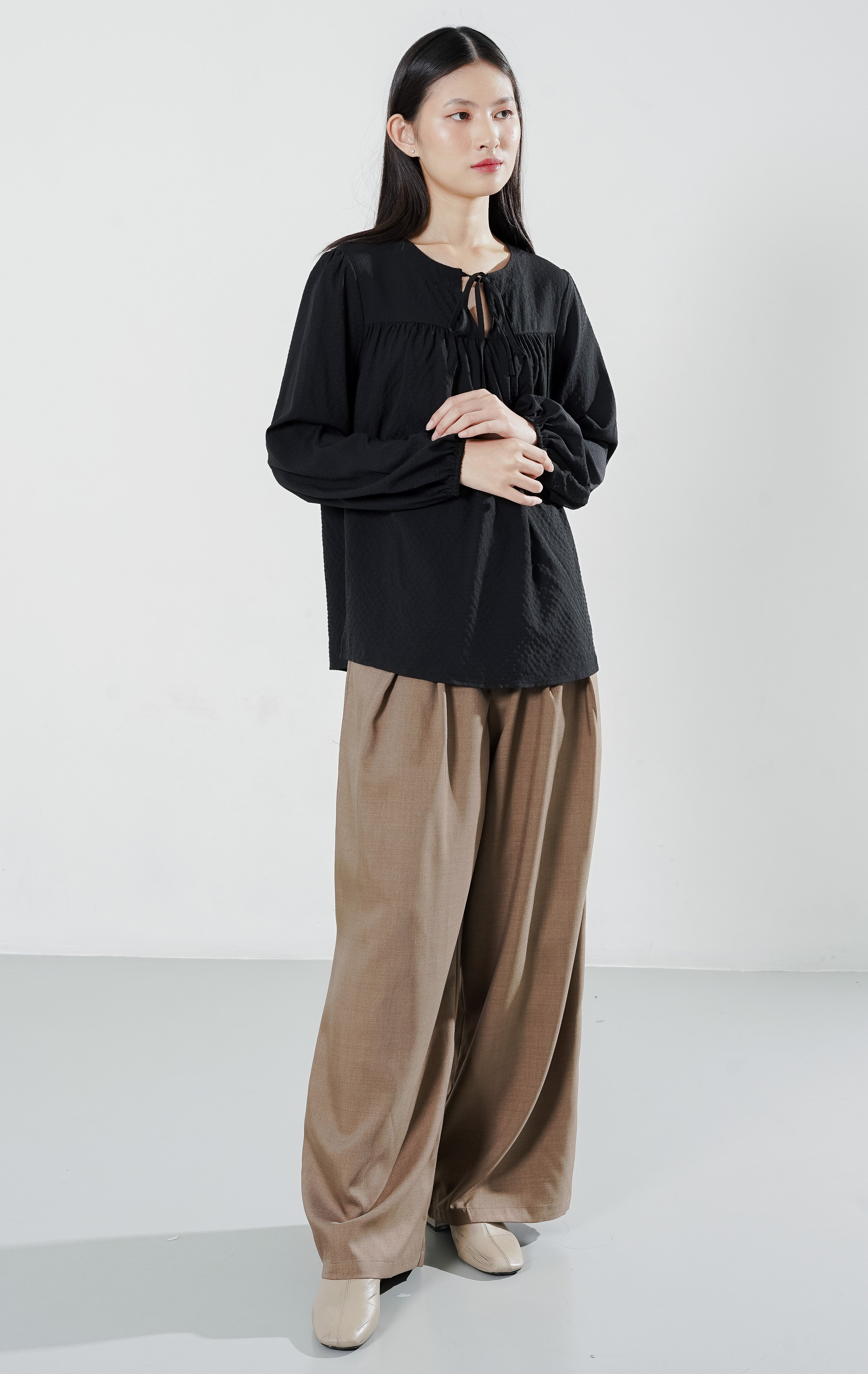Izabella Top Black