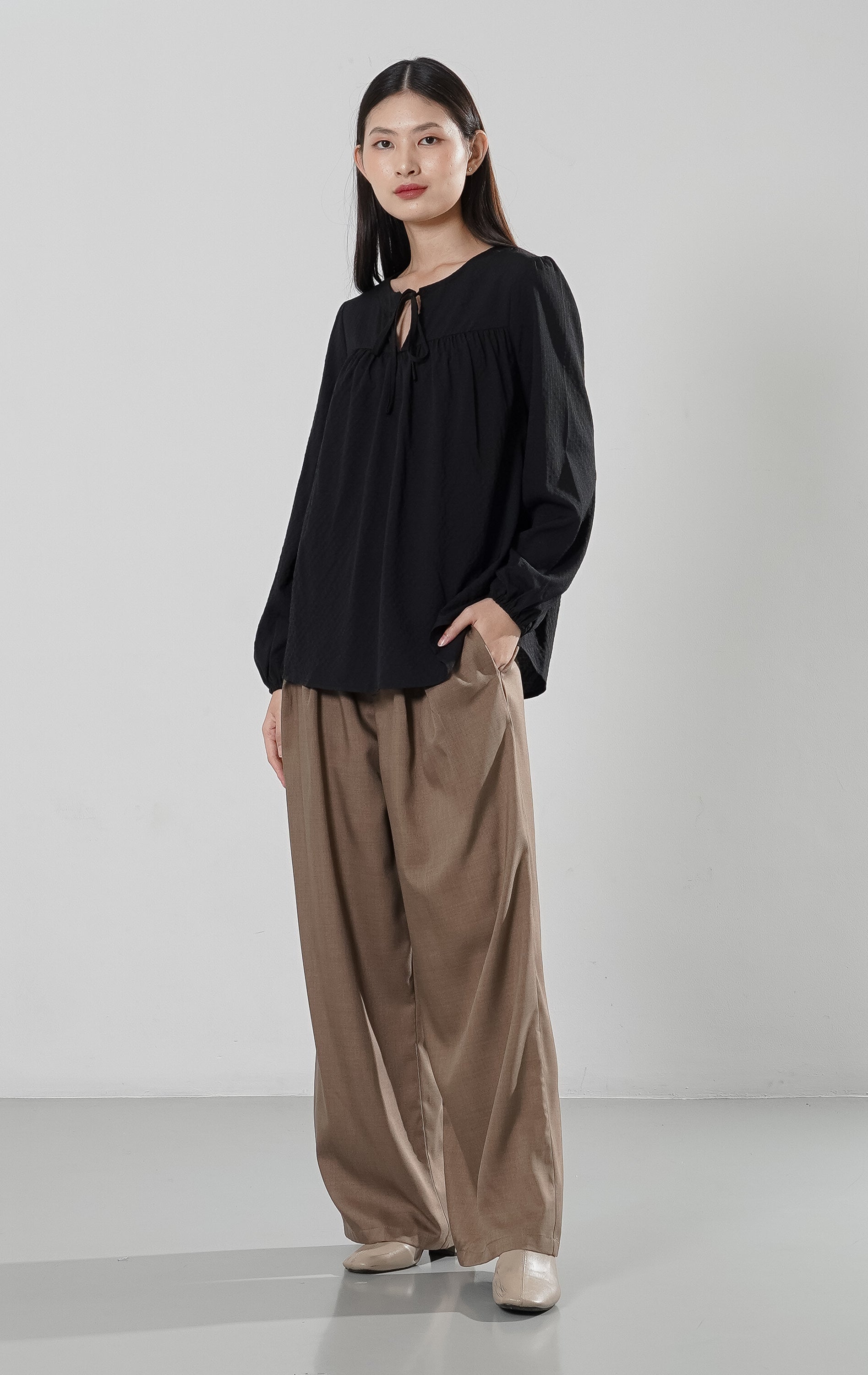 Izabella Top Black