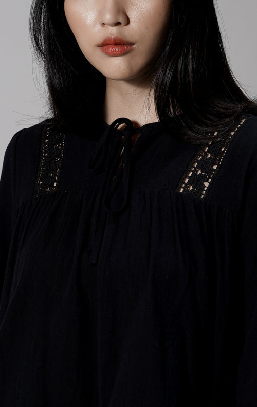 Emalia Top Black