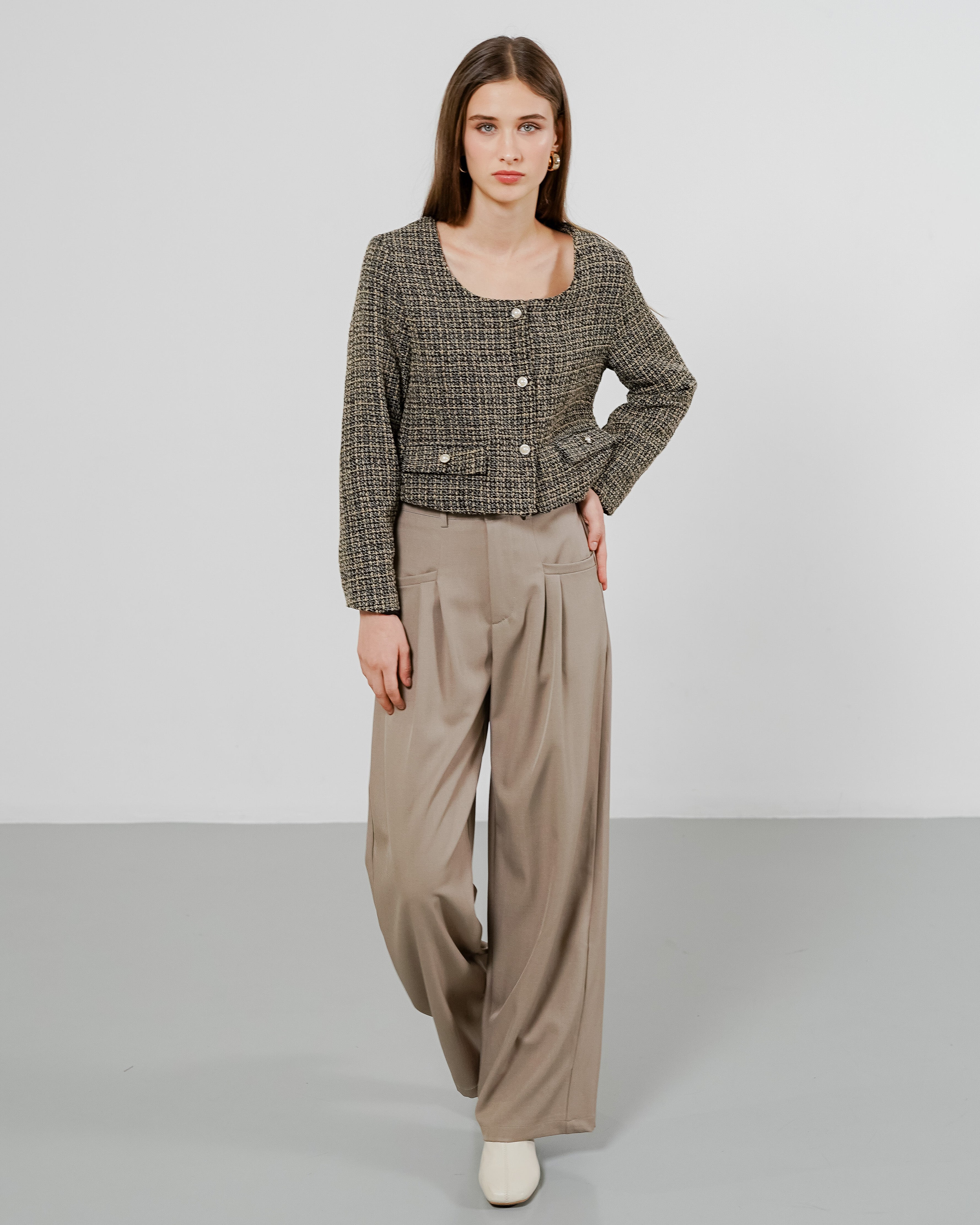 Wynneth Outer Brown