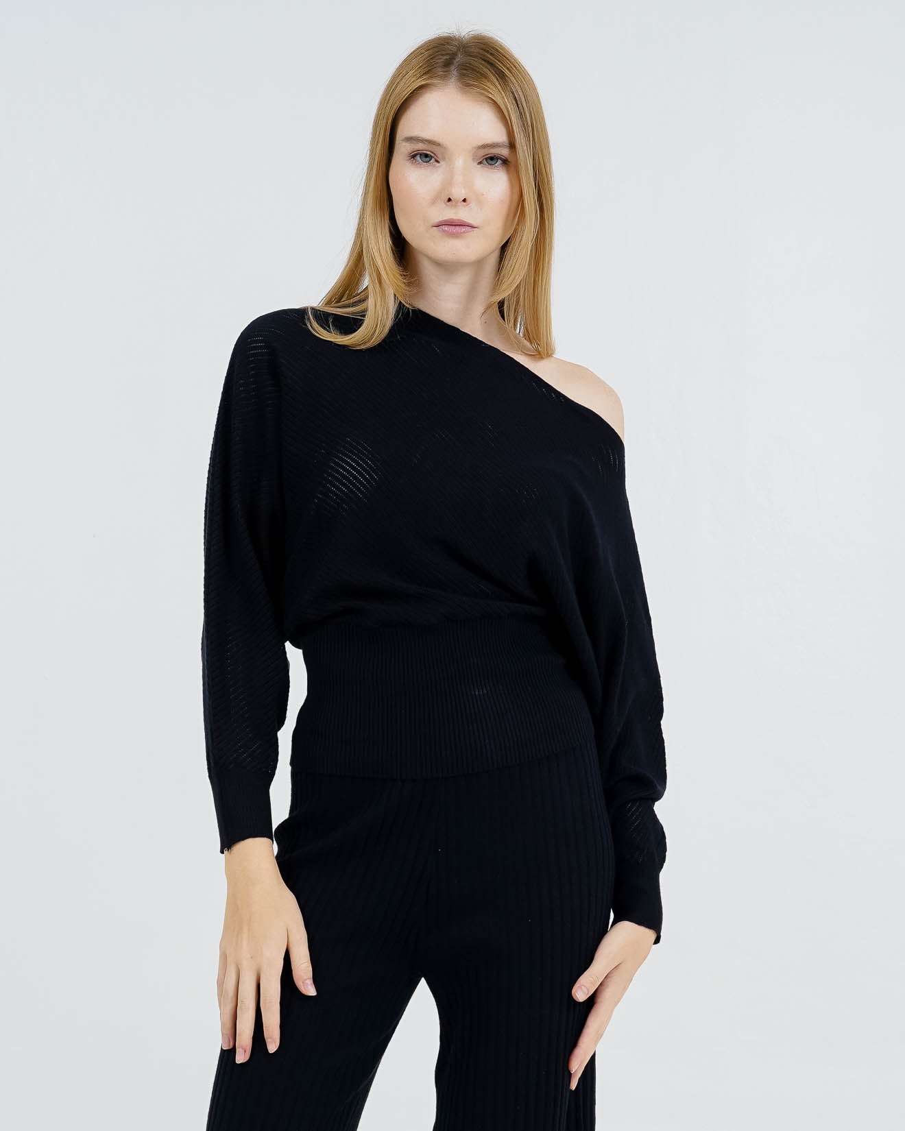 Sonya Top Black