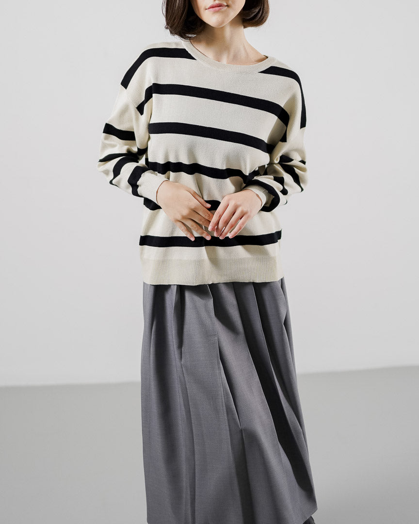 Eliot Striped Ivory Sweater – Baju Atasan Rajut Wanita