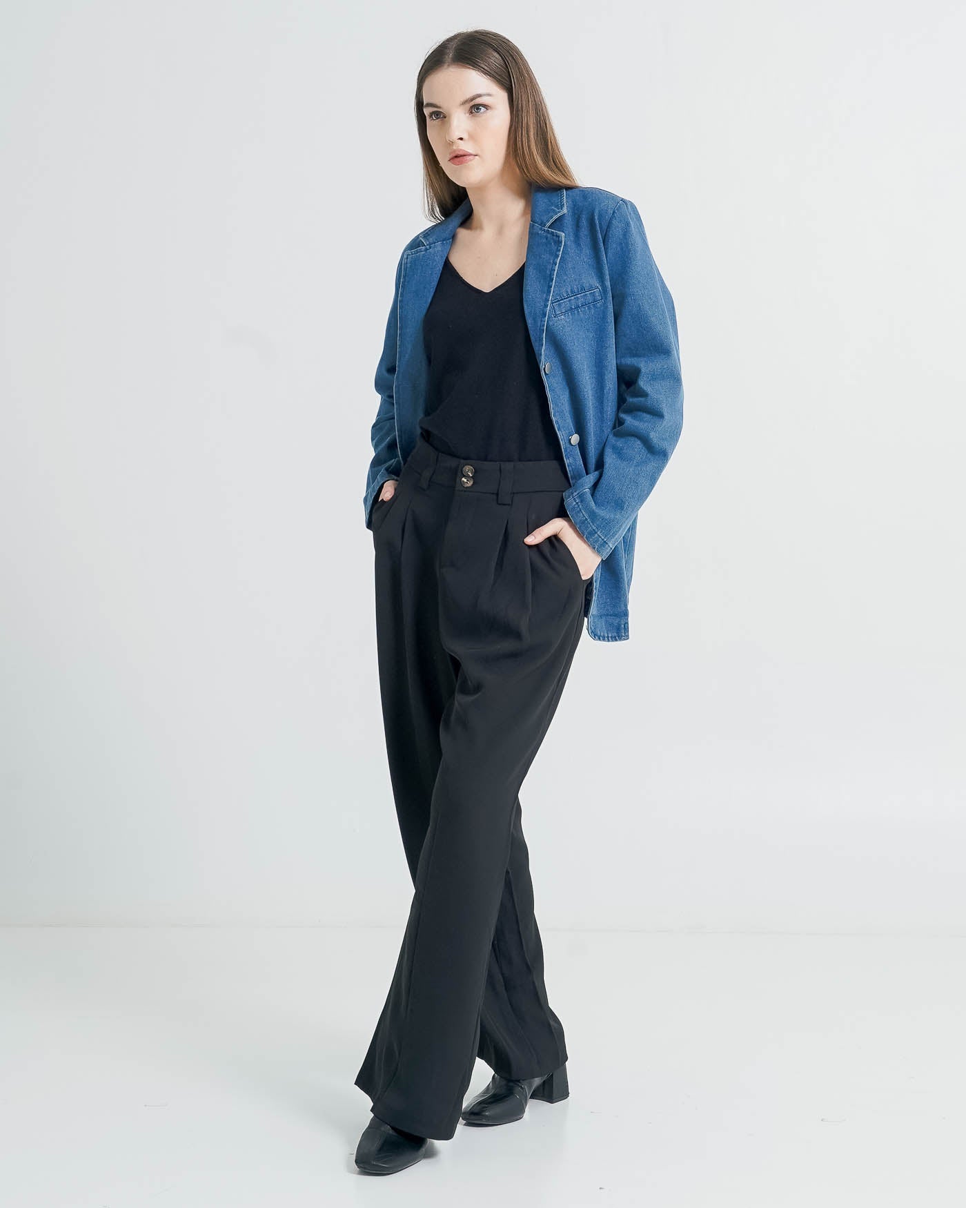 Armani Dark Denim Blazer – Jacket Lengan Panjang Wanita