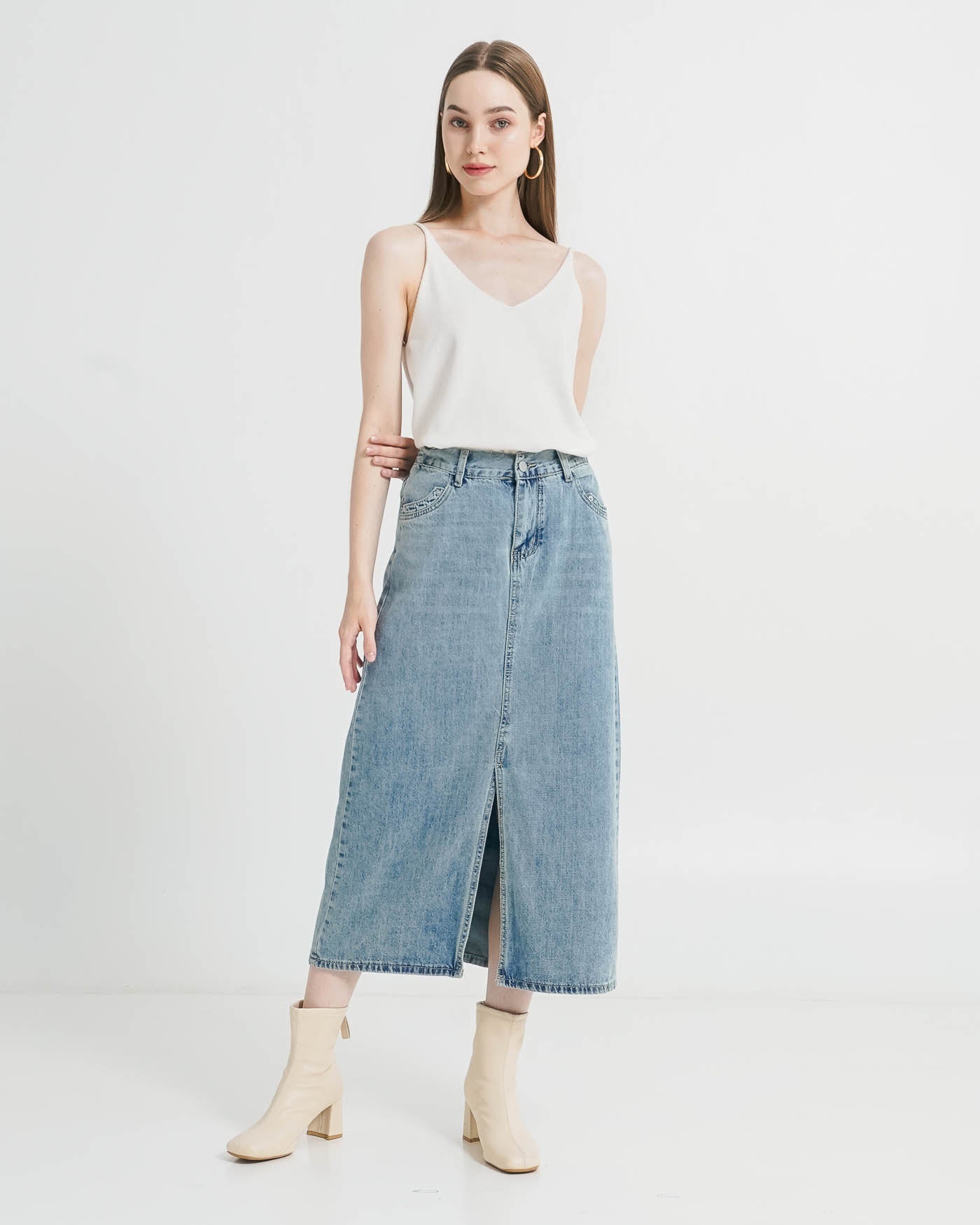 Jerico Slit A-Line Light Denim Skirt – Rok Denim Wanita Kekinian