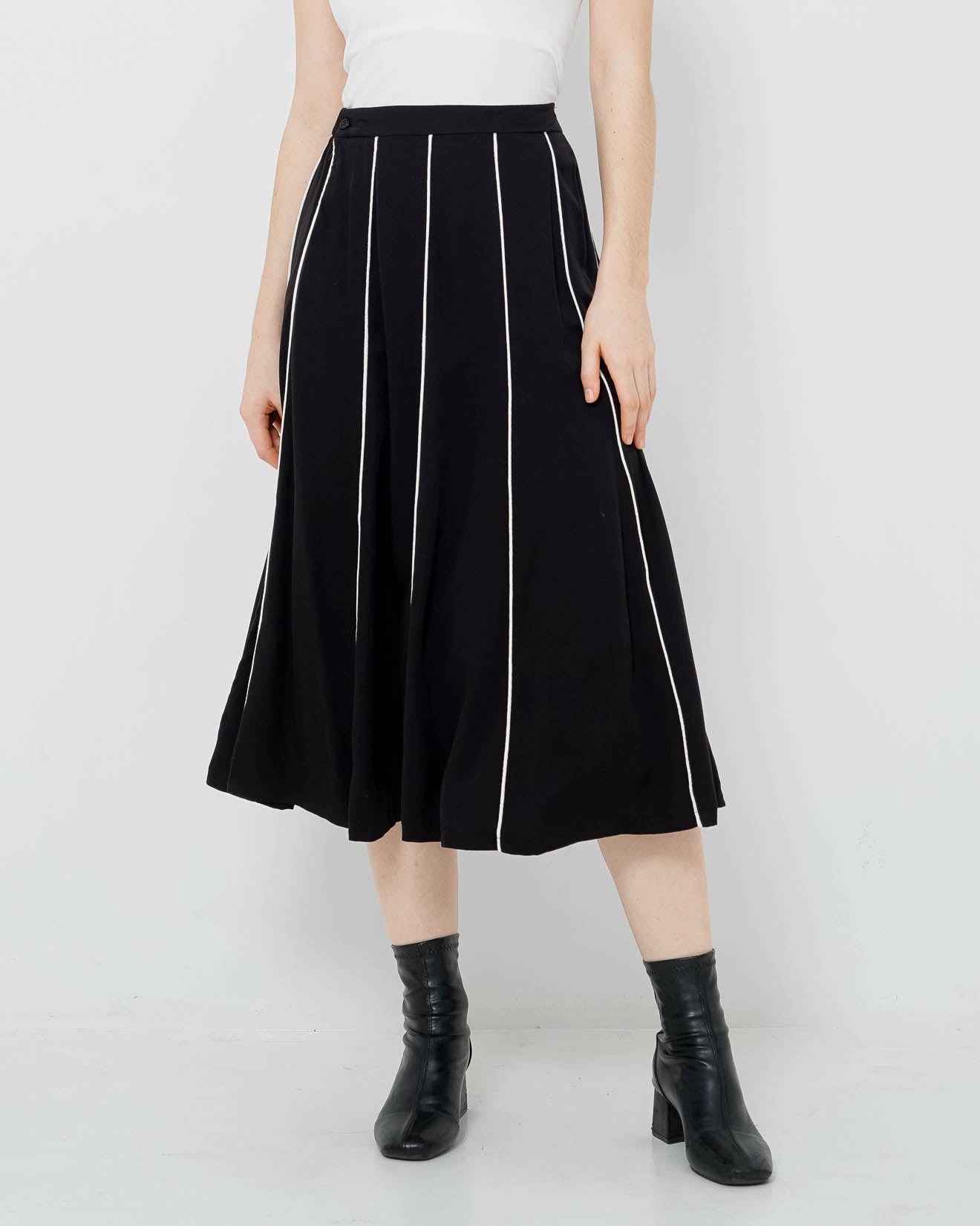 Lawrence Skirt Black