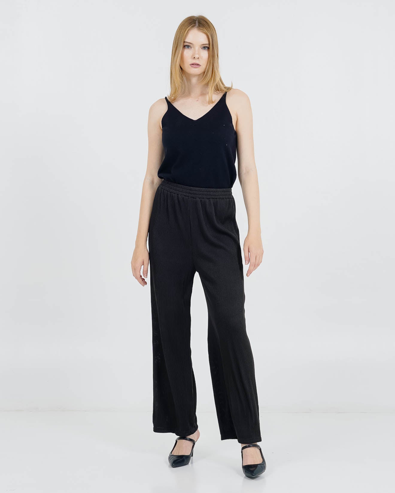 Collins Flowy Pants Black