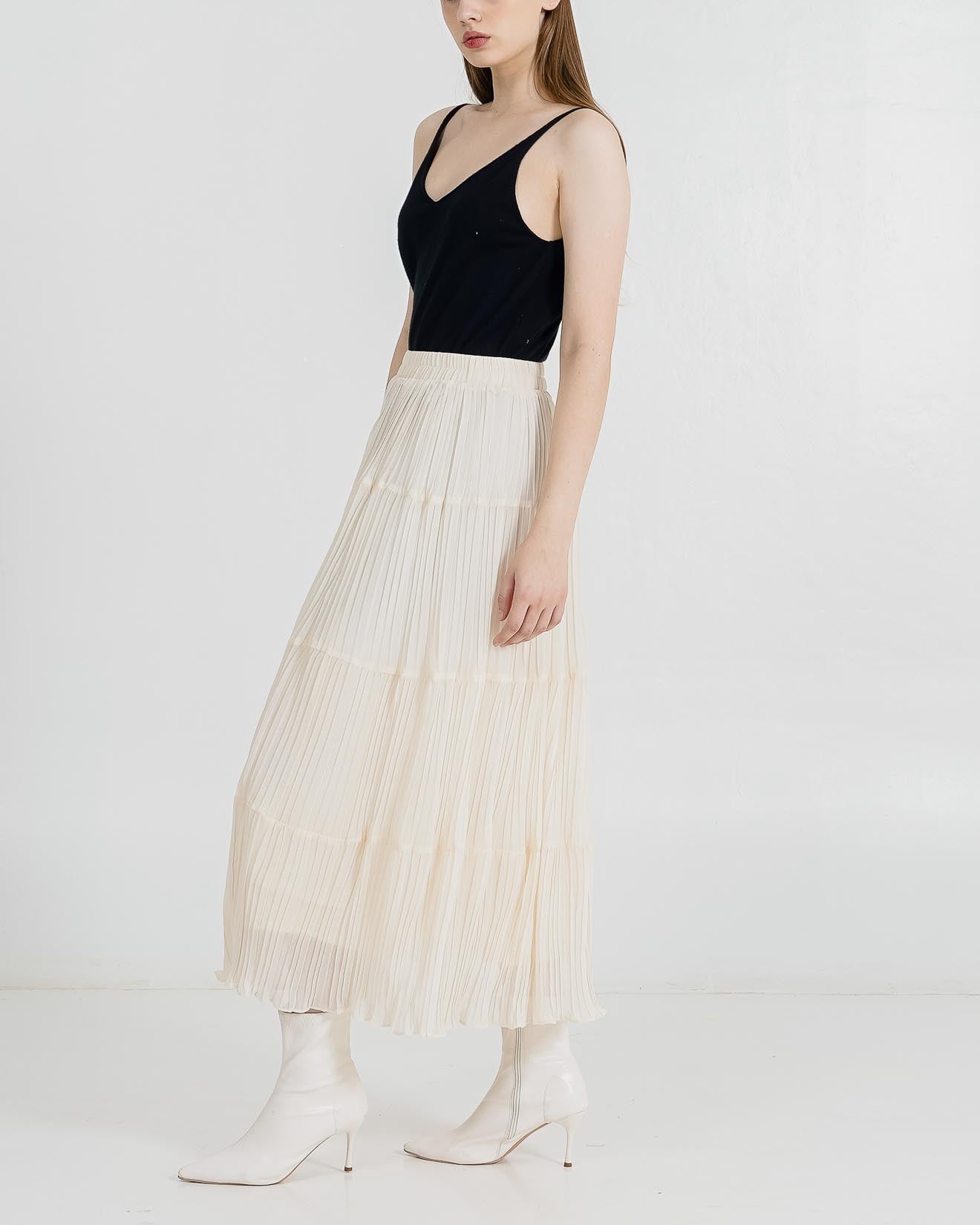 Renata Pleats Ivory Skirt – Rok Casual Wanita