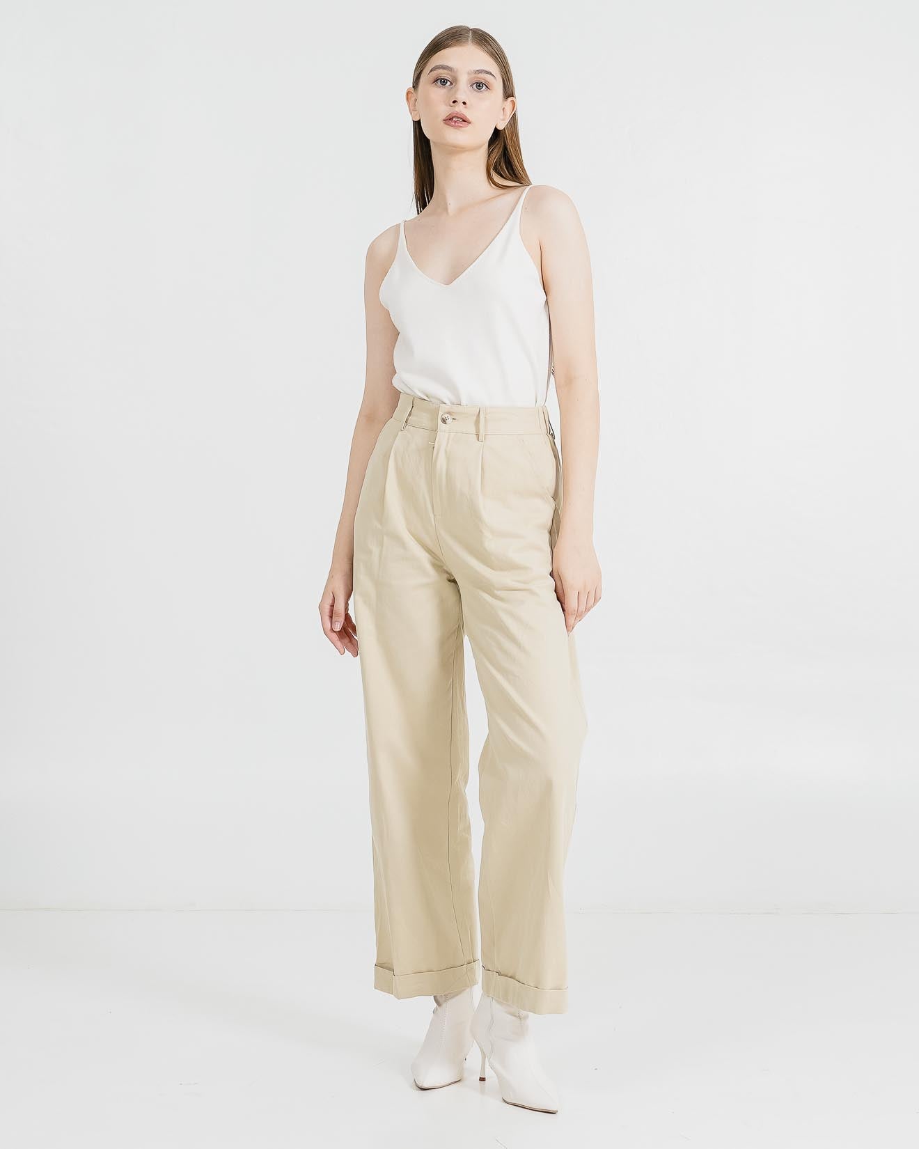 Leighton Straight Ivory Pants – Celana Panjang Wanita Casual