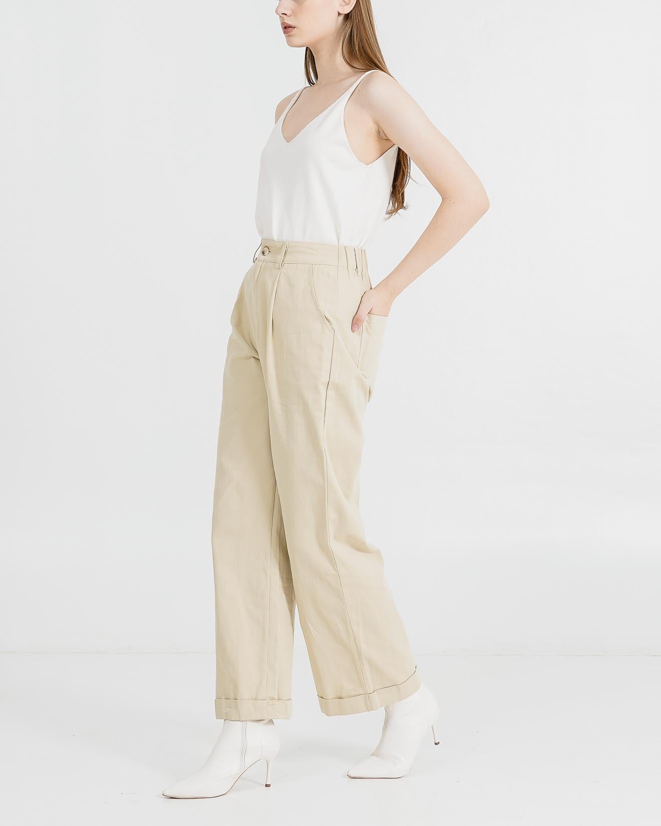 Leighton Straight Ivory Pants – Celana Panjang Wanita Casual