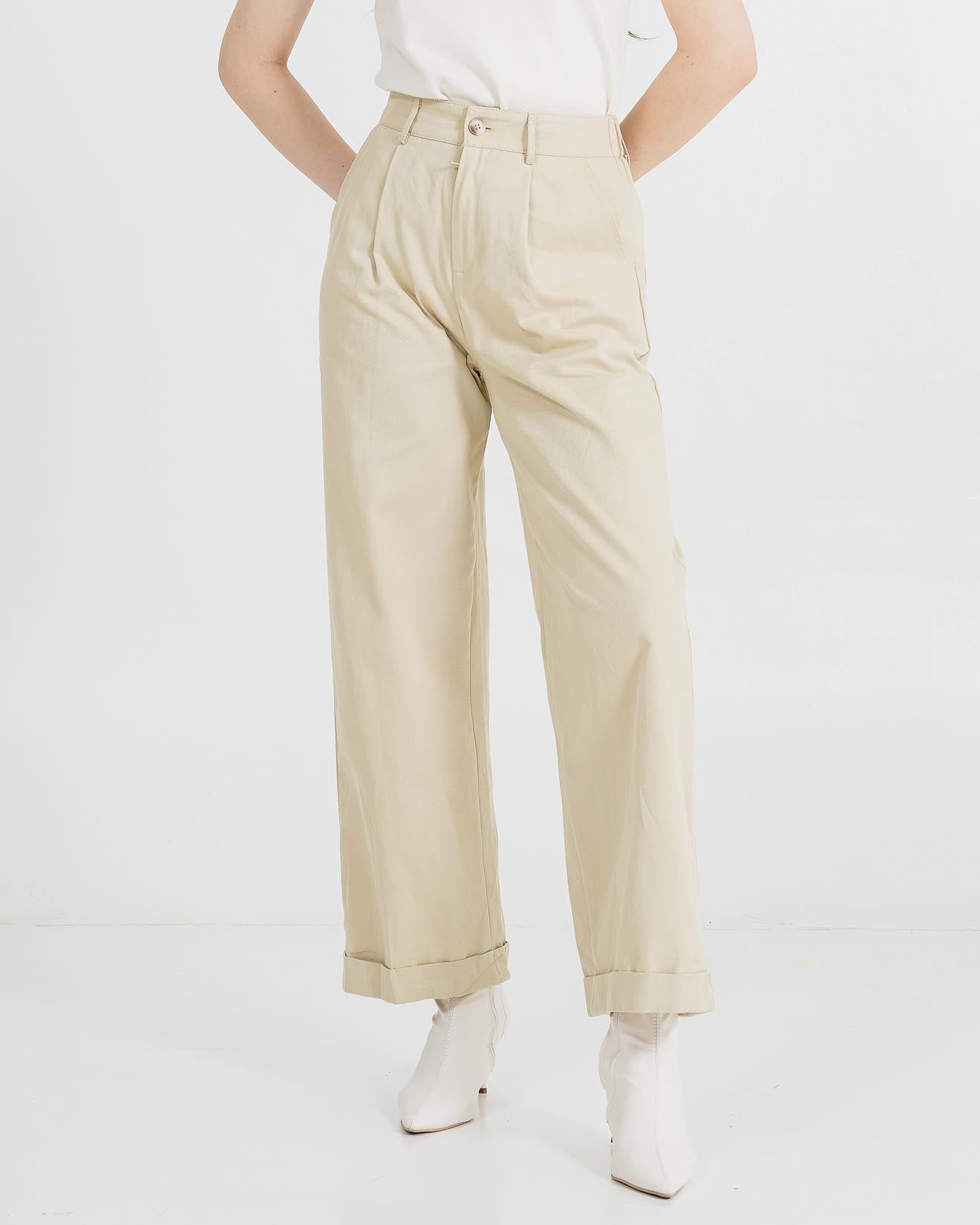 Leighton Straight Ivory Pants – Celana Panjang Wanita Casual