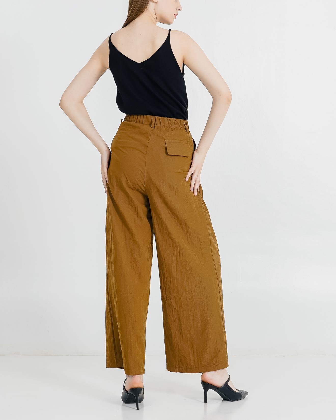 Naomi Crinkle Wide Leg Brown Pants – Celana Kulot Wanita Kekinian