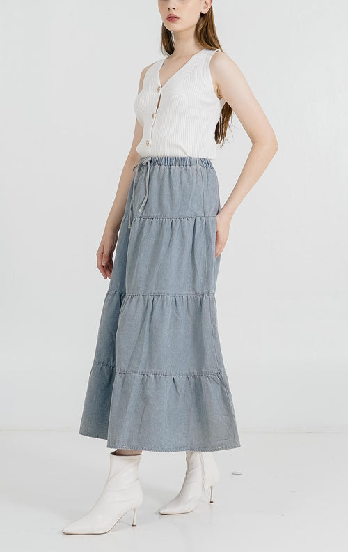Kinsley Tiered Light Denim Skirt – Rok Panjang Jeans Wanita Kekinian
