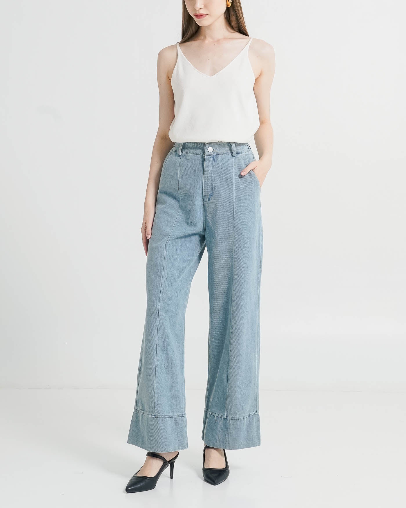 Everleigh Wide Light Denim Pants – Celana Panjang Wanita Denim