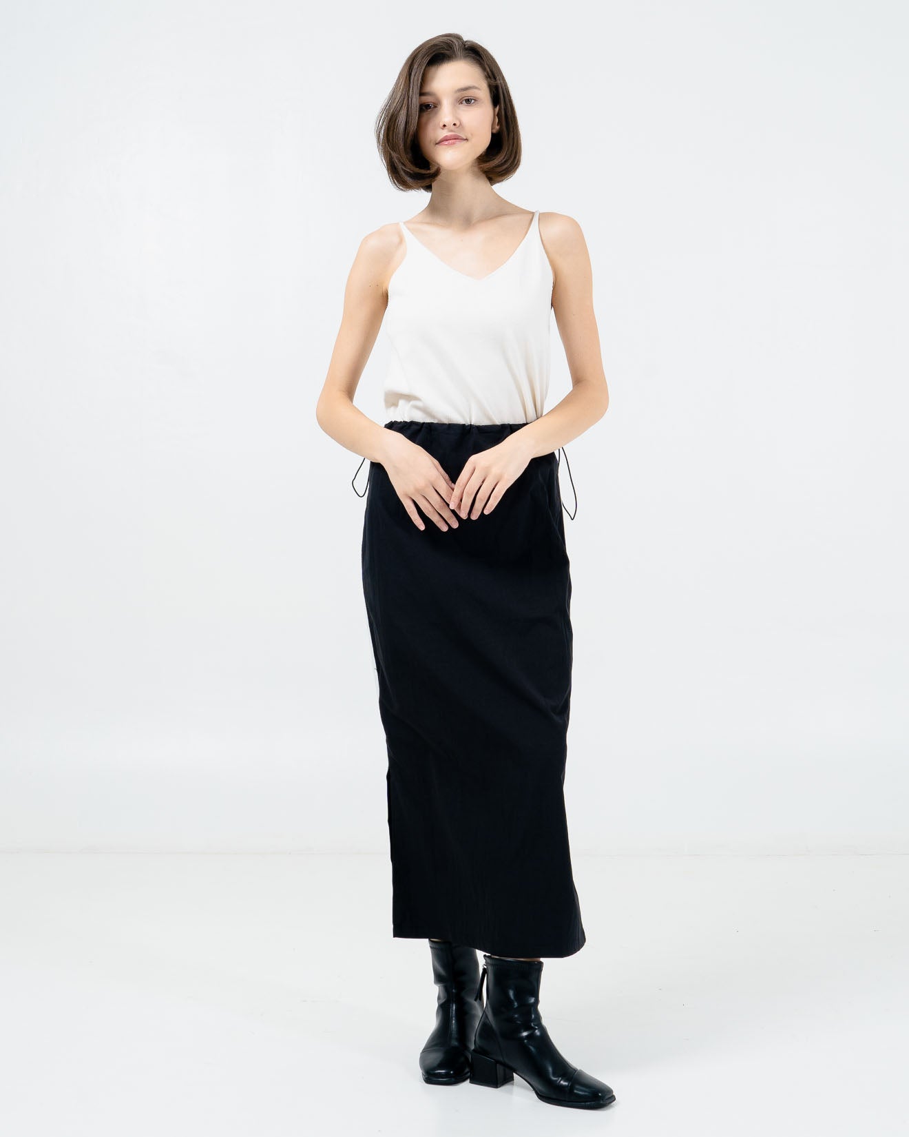 Adison Nylon Black Skirt – Rok Wanita Kekinian