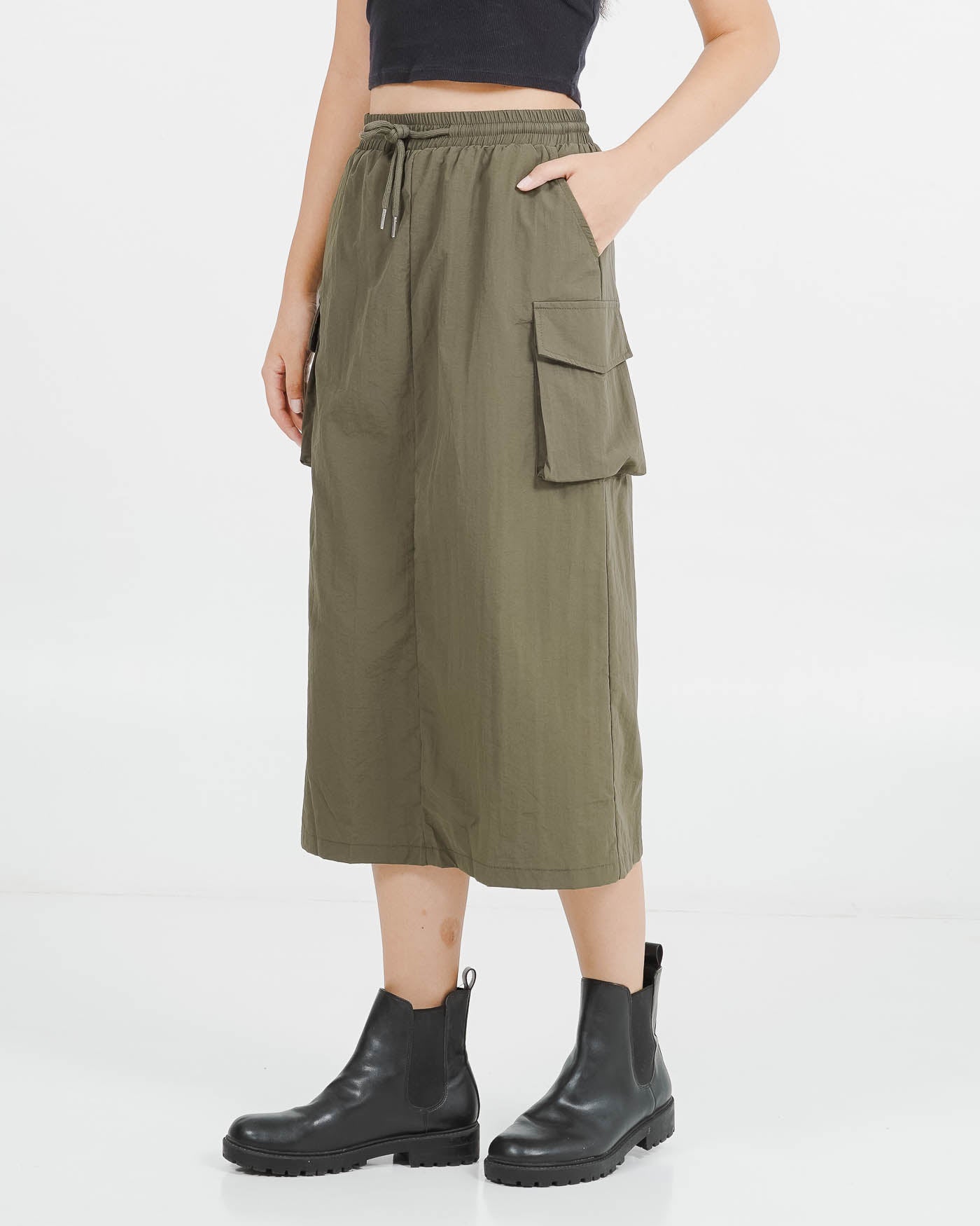 Madison Cargo Skirt Army