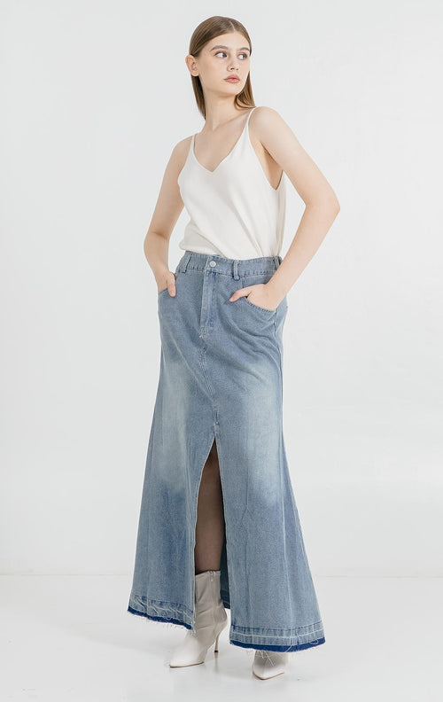 Legacy Front Slit Denim Skirt - Rok Wanita Kekinian