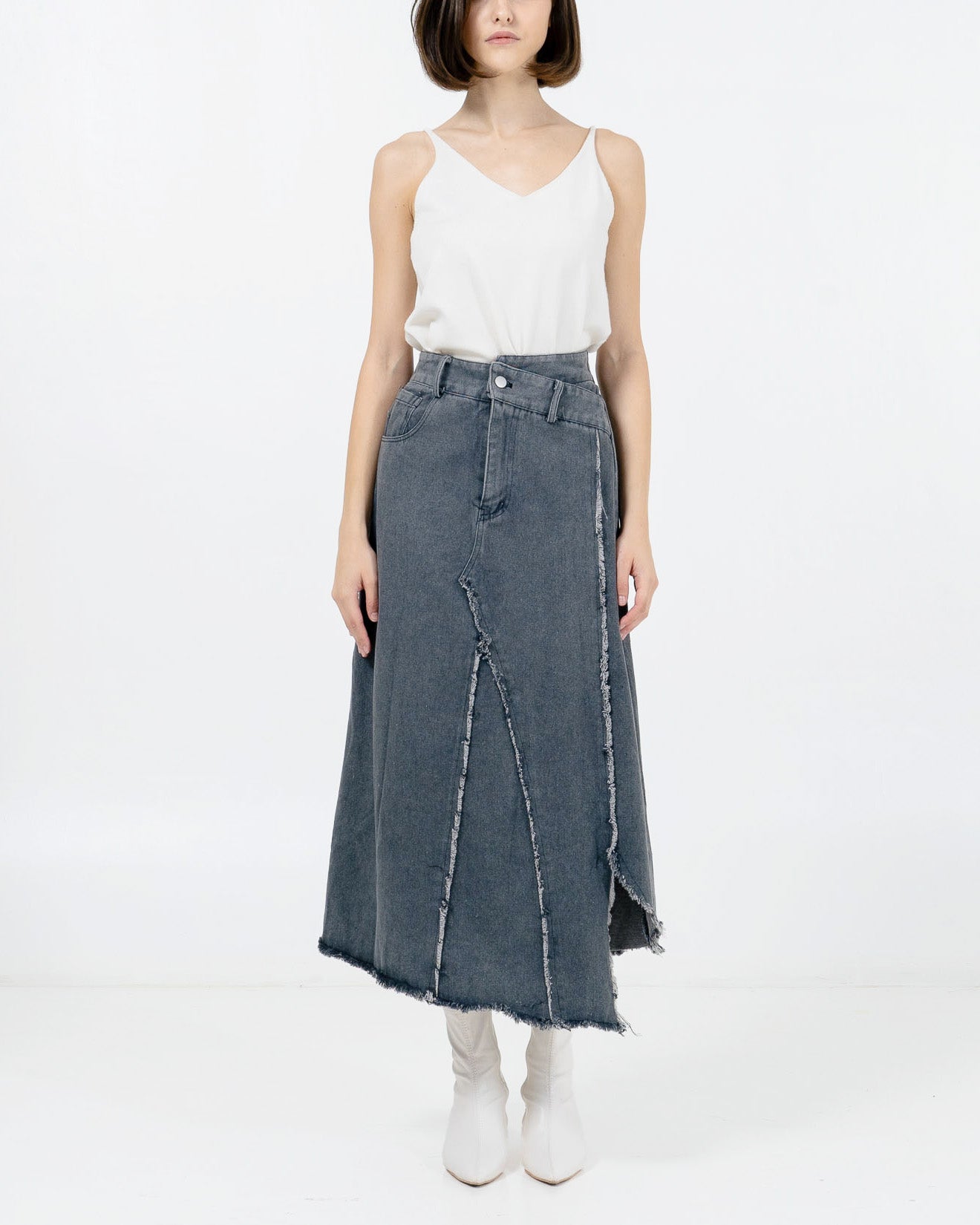 Wanda Fringed Denim Skirt Black Denim - Rok Jeans Wanita Kekinian