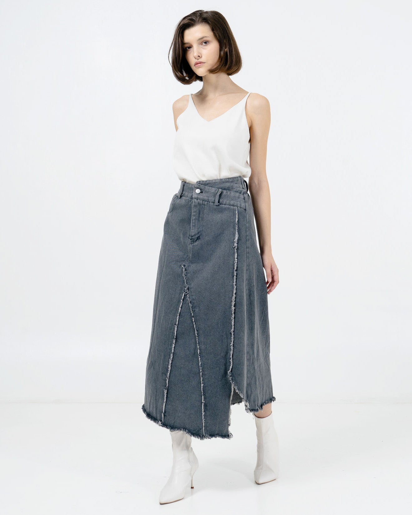 Wanda Fringed Denim Skirt Black Denim - Rok Jeans Wanita Kekinian