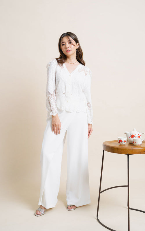 CNY Dandelion Wrap White Pants – 288207