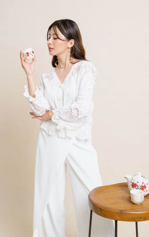 CNY Dandelion Wrap White Pants – 288207