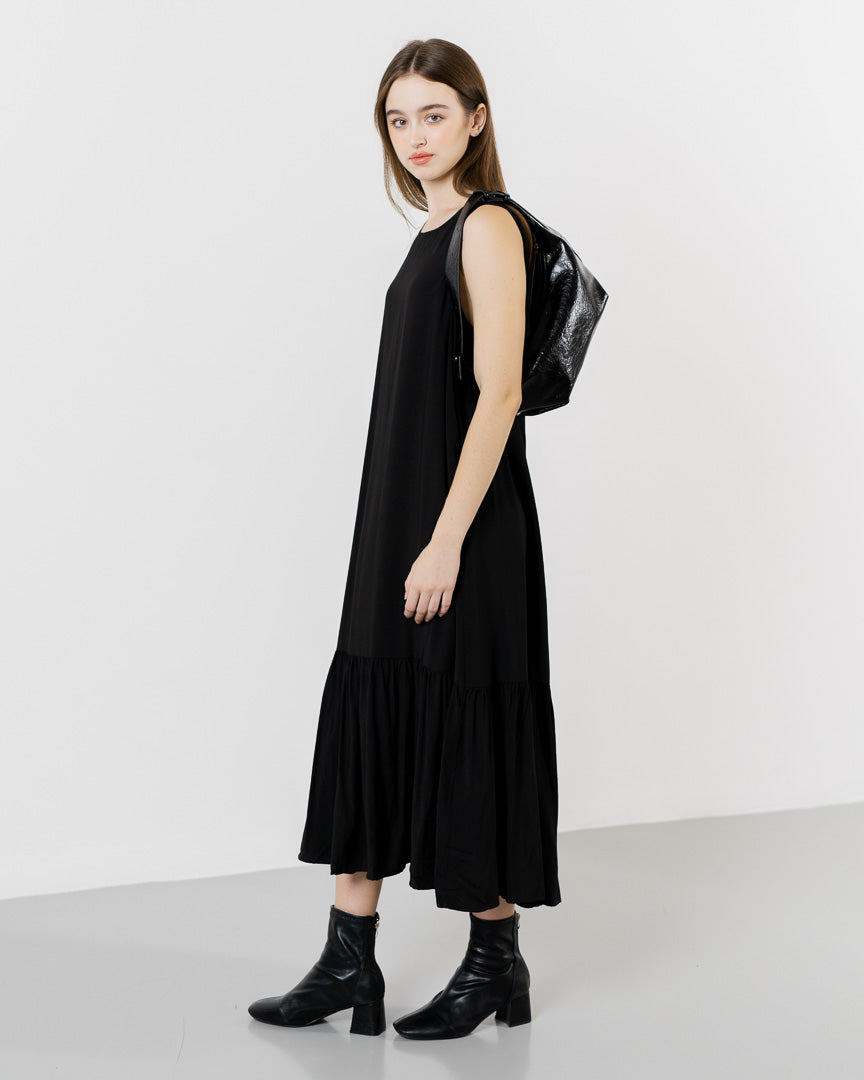 Leticia Sleeveless Black Dress – Gaun Maxi Wanita Kekinian