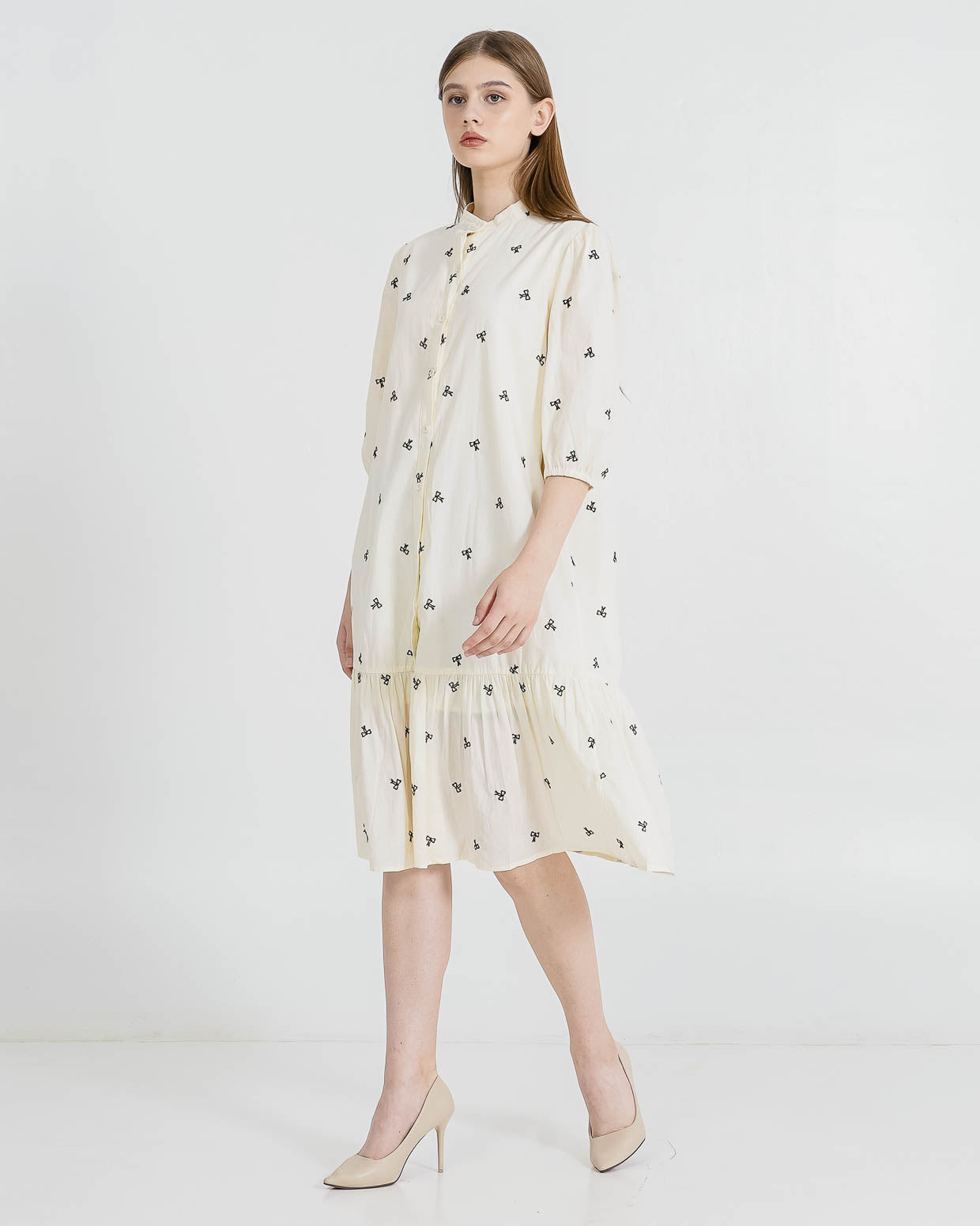 Ribbon Embroidery Long Ivory Dress – Gaun Midi Wanita Casual