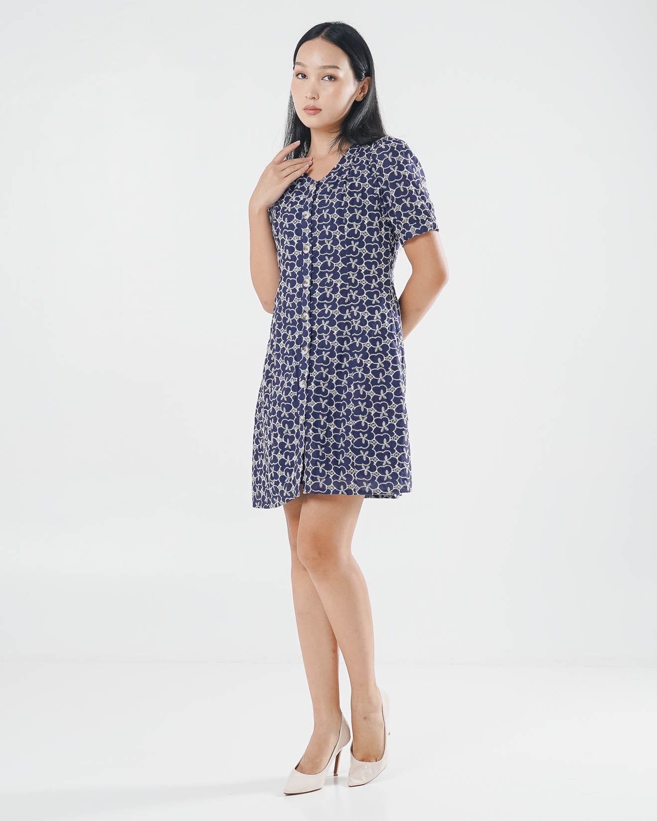 Clementine Embroidery Navy Dress –  Gaun Midi Wanita Kekinian