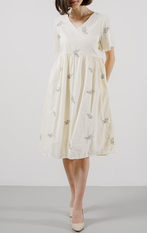 Carol Embroidery Dress Ivory - Gaun Wanita Kekinian