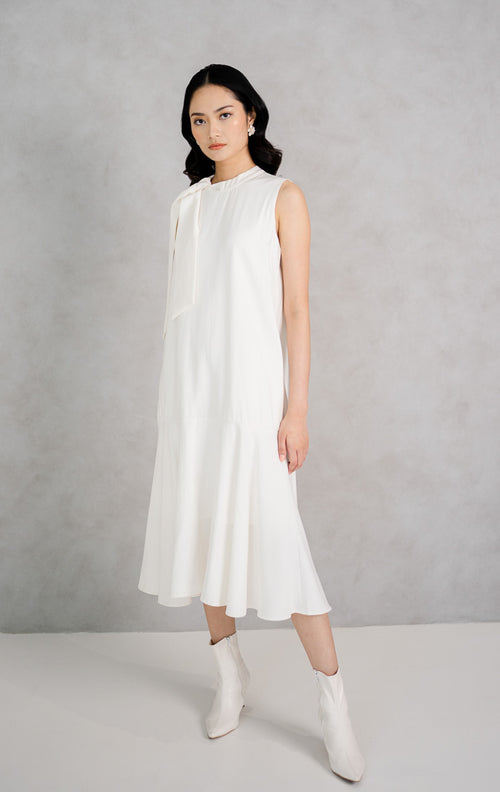 ES Revelation Dress White