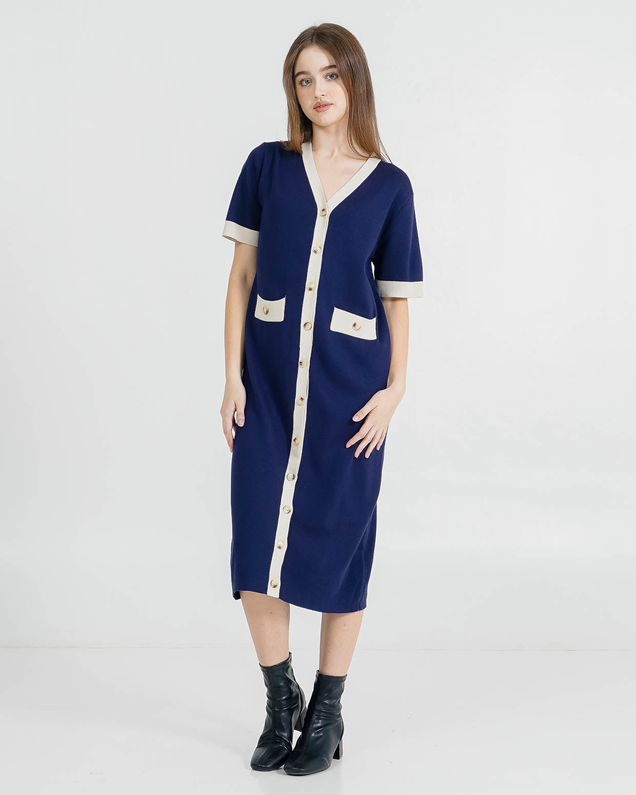 Riley Button Knit Navy Dress – Gaun Midi Wanita Kekinian