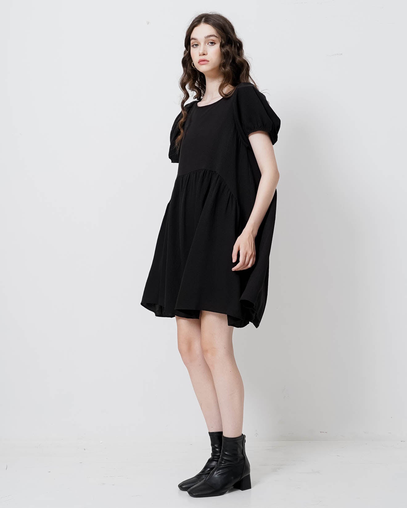 Enola Dress Black