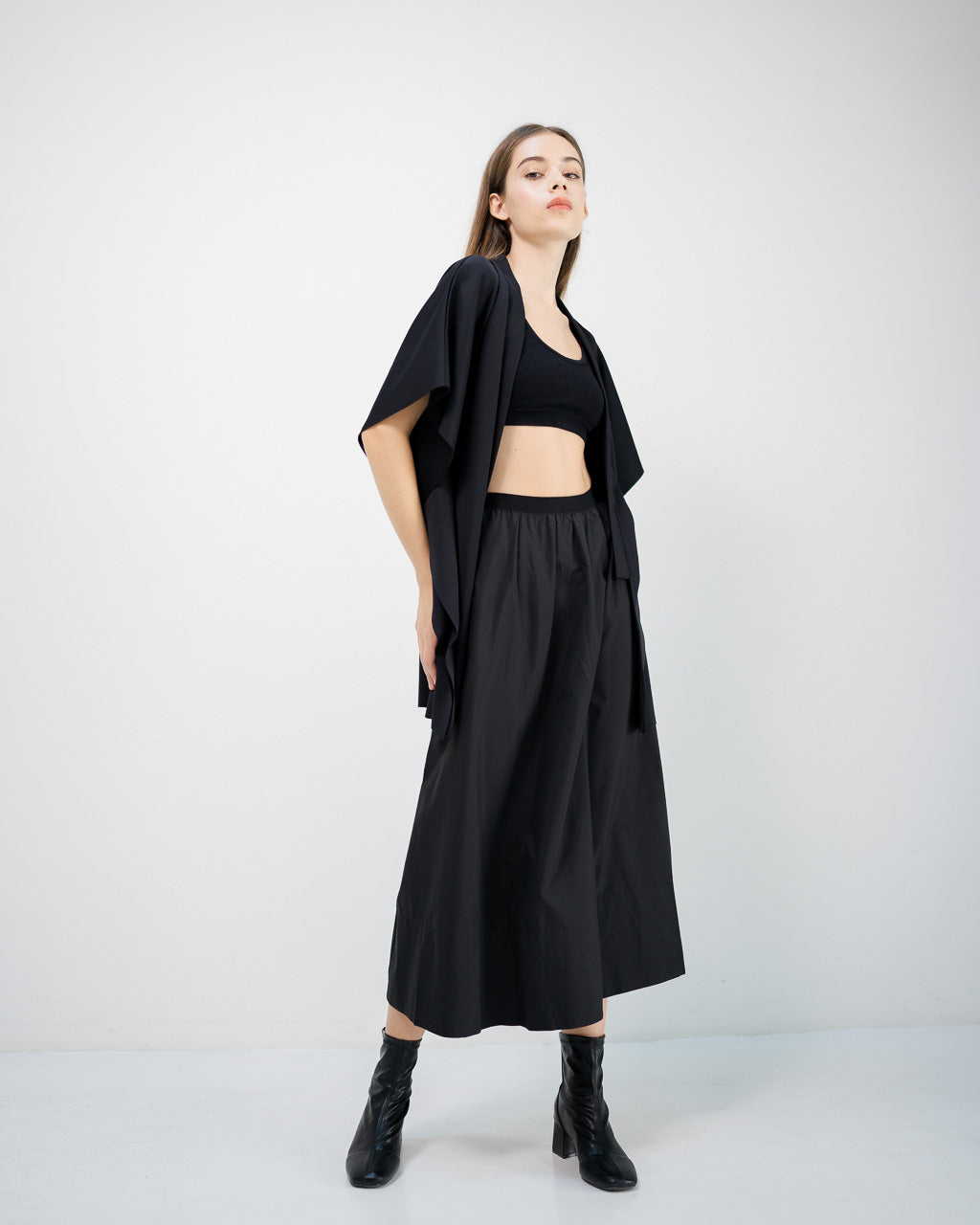 Kara Oversized Black Outer – 611577