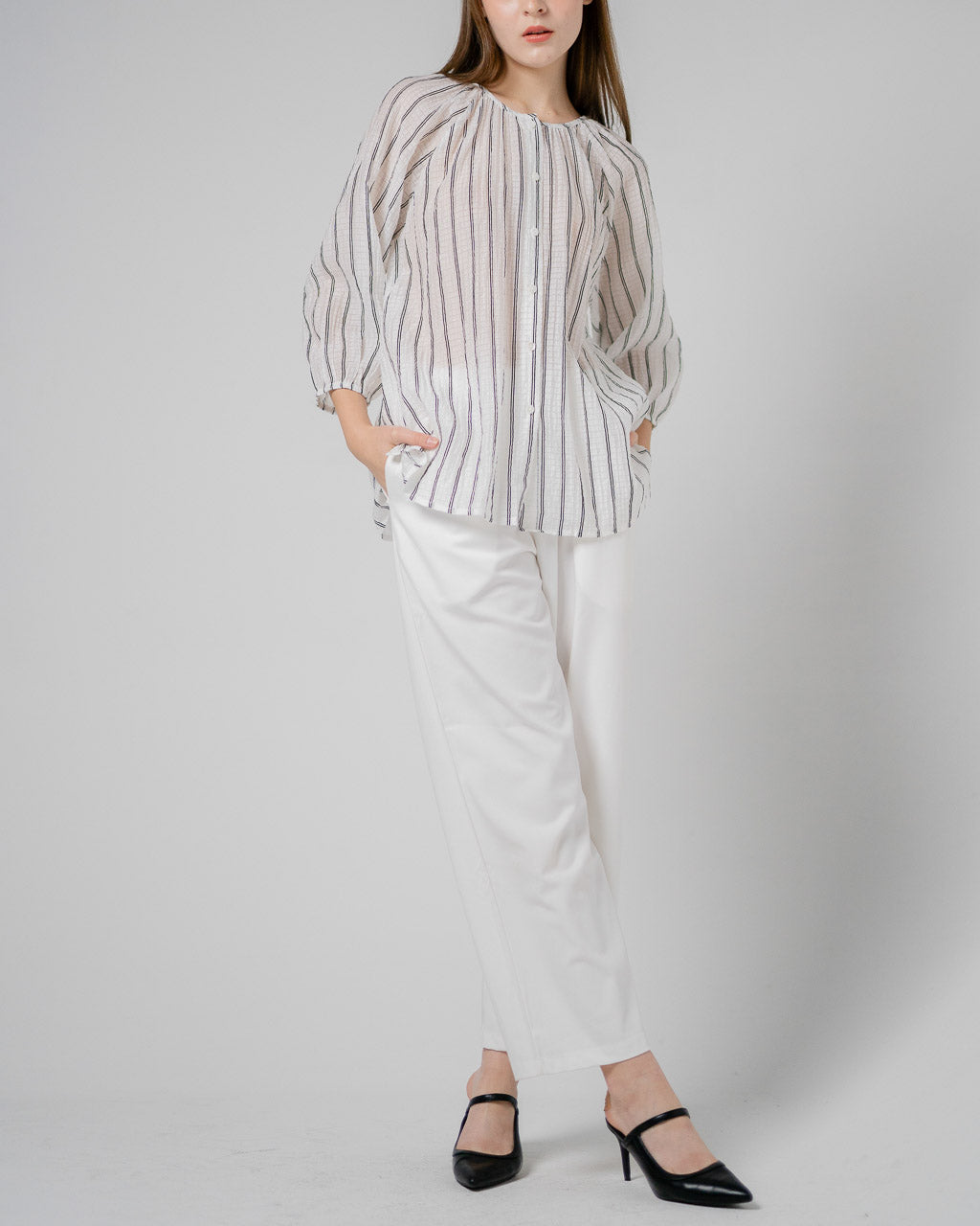 Vinna Striped Textured White Blouse – Atasan Kemeja Casual Wanita - 188996