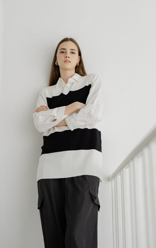 Avena Striped Knit Black Vest – Atasan Rajut Wanita - 187329