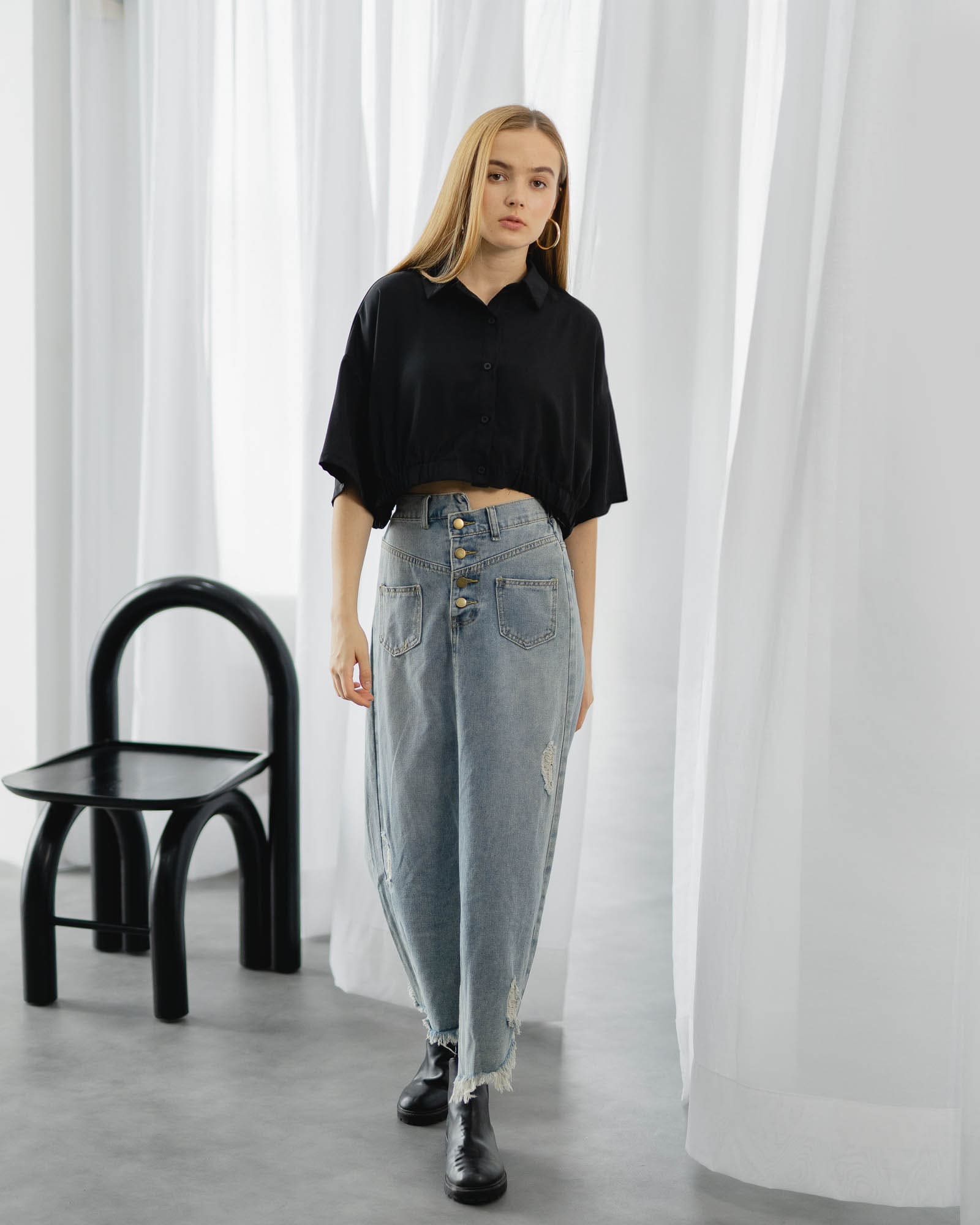 Benita Oversized Black Crop Top – 186923