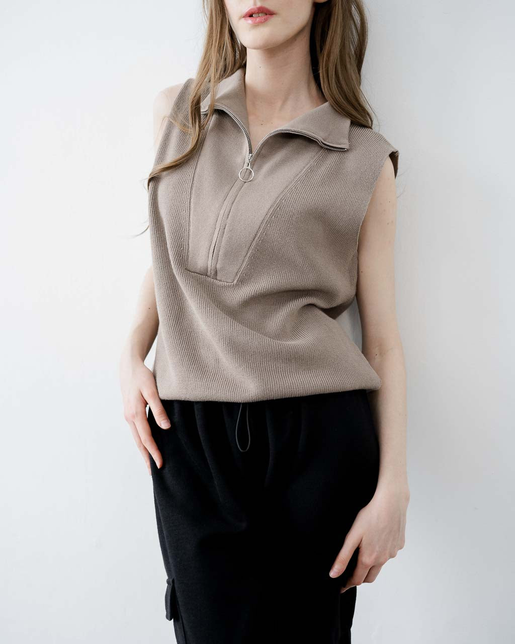 Callas Zipper Collared Taupe Top - 187379