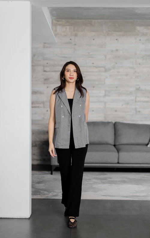 Acha Sinaga – Fraya Stripped Grey Vest – 188952