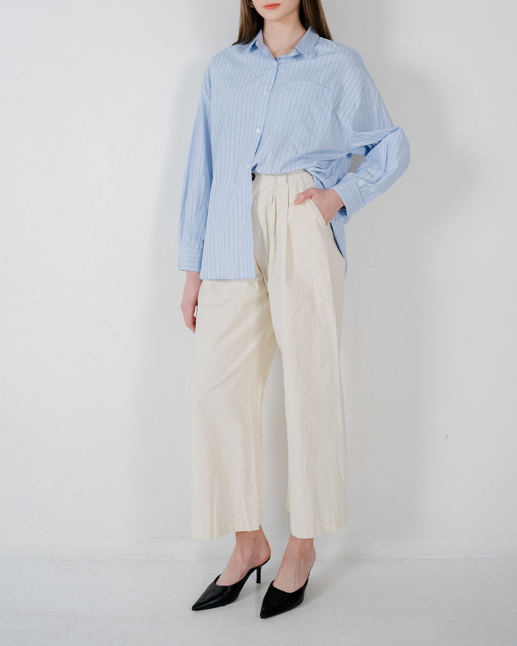 Norin Oversized Stripped Blue Shirt – Kemeja Wanita Lengan Panjang - 188416