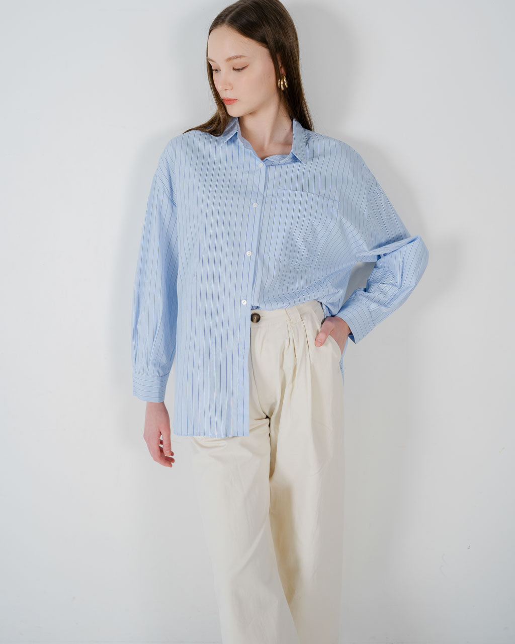 Norin Oversized Stripped Blue Shirt – Kemeja Wanita Lengan Panjang - 188416