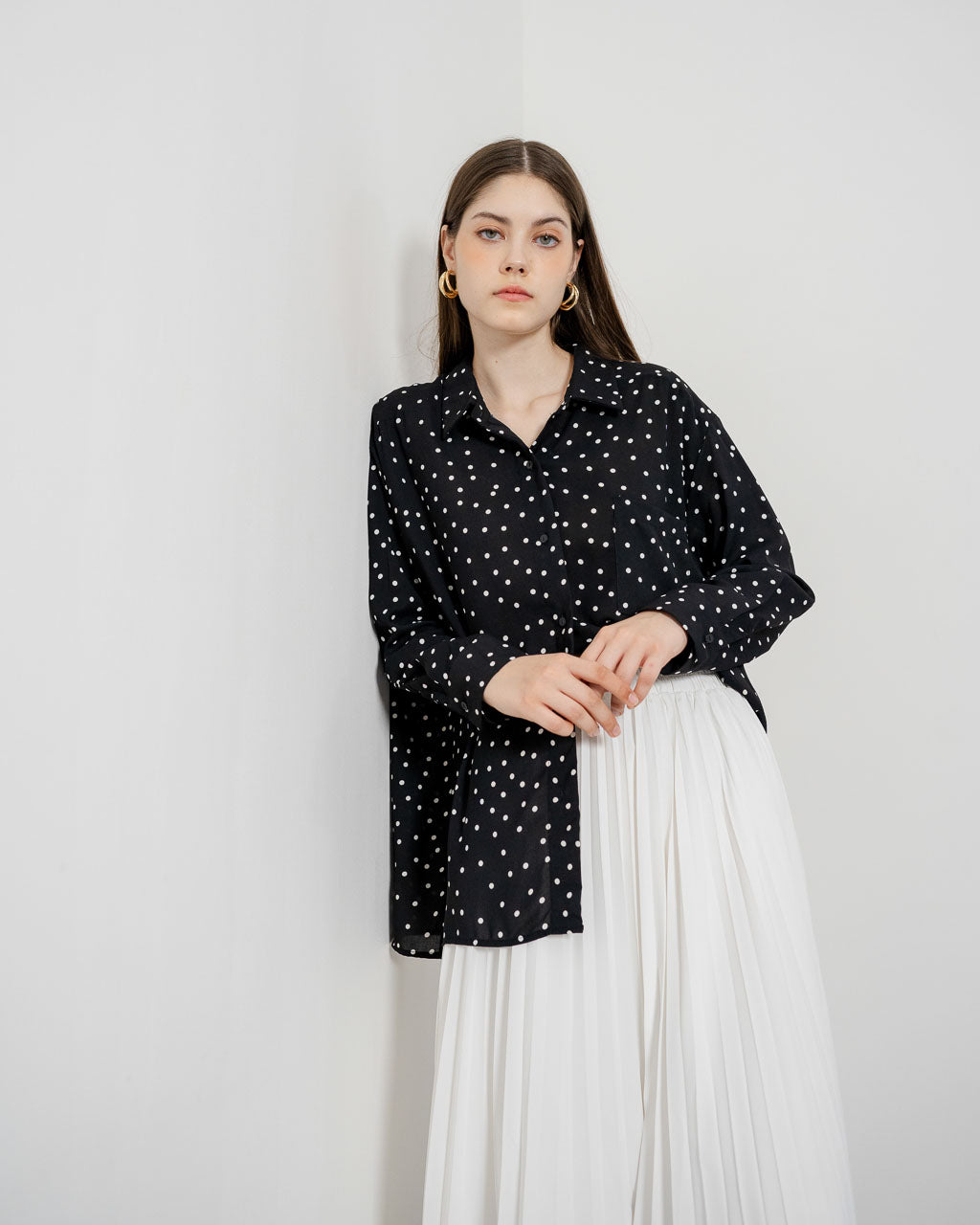 Diana Polkadot Printed Black Shirt – Kemeja Wanita 187358