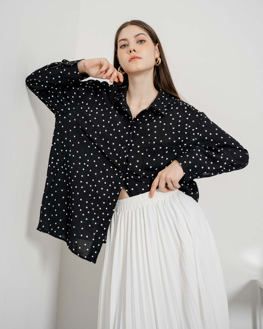 Diana Polkadot Printed Black Shirt – Kemeja Wanita 187358