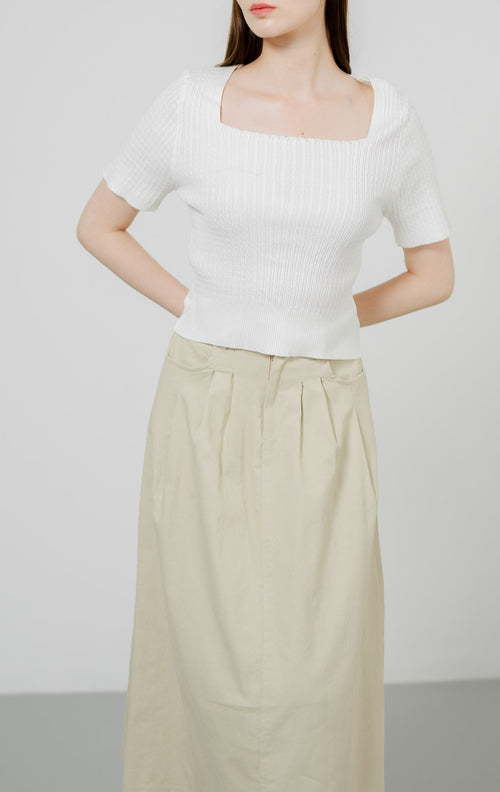 Beluna Square Knit White Top – Atasan Rajut Wanita - 189365