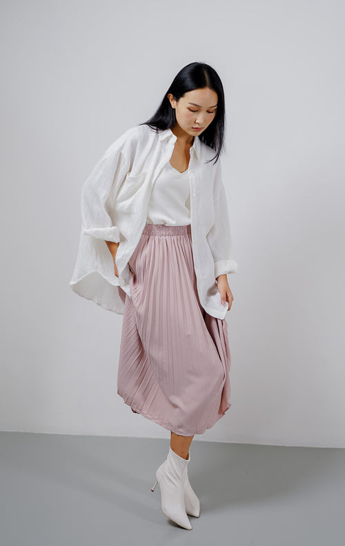 Carmen Textured Pleats White Shirt – Baju Atasan Kemeja Wanita