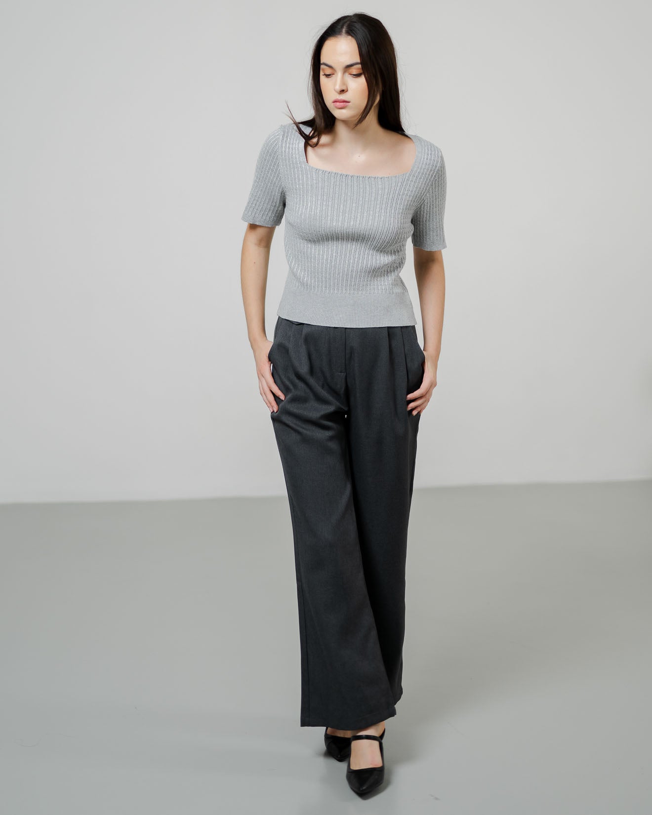 Beluna Square Knit Grey Top – Atasan Rajut Wanita - 189364