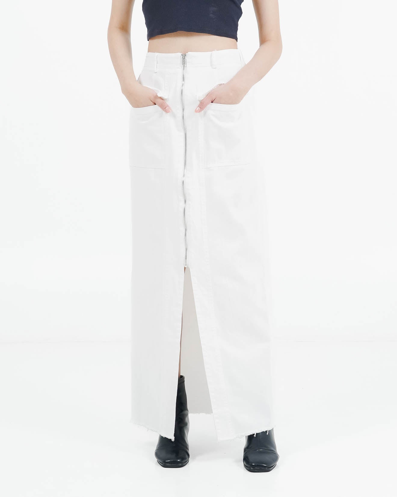 ES Chara Zipper Skirt White