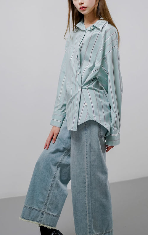 Flyn Oversized Striped Sage Shirt – Kemeja Wanita Lengan Panjang